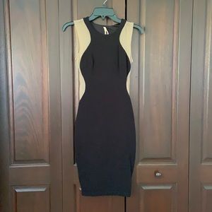 Black Sleeveless Dress